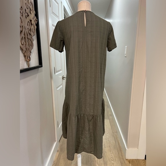 ASOS Short Sleeve V Neck Khaki Green Midi Dress - Picture 6 of 11